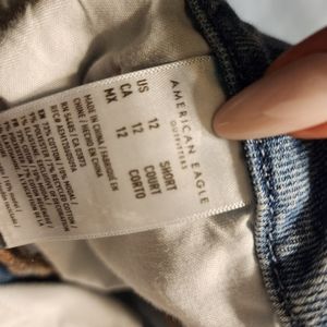 American Eagle Curvy Mom Jeans